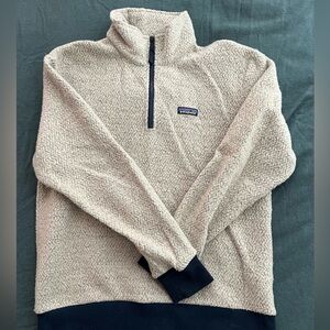 Patagonia men’s fleece quarterzip, size L oatmeal w/ navy blue cuffs/waist.